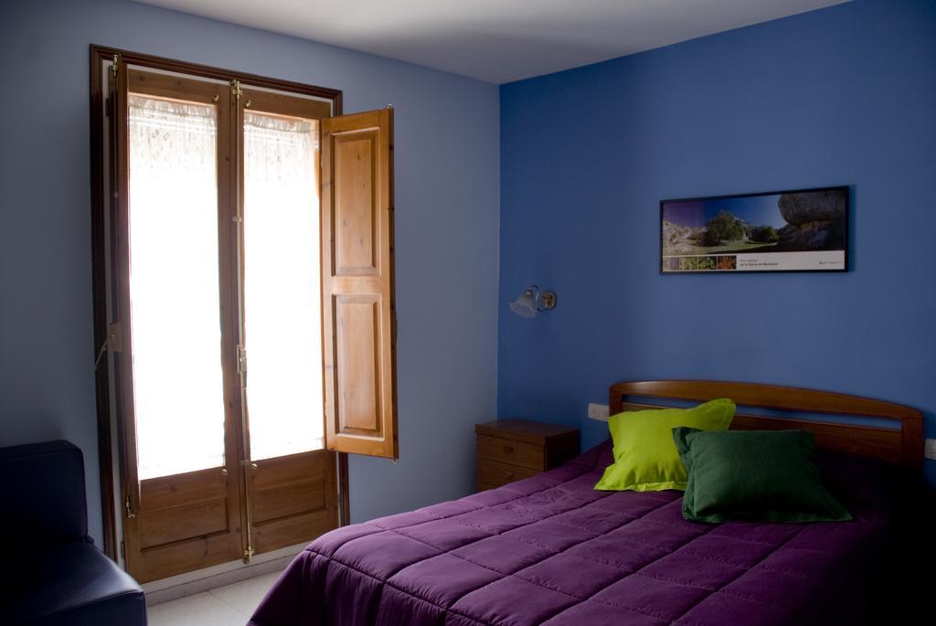 Hostal Elvira Gratallops Room photo